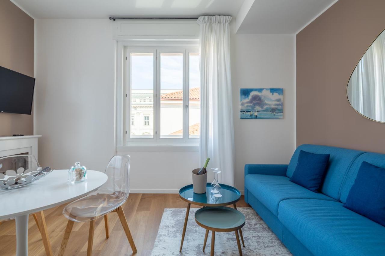 Vis A Vis Apartments トリエステ エクステリア 写真