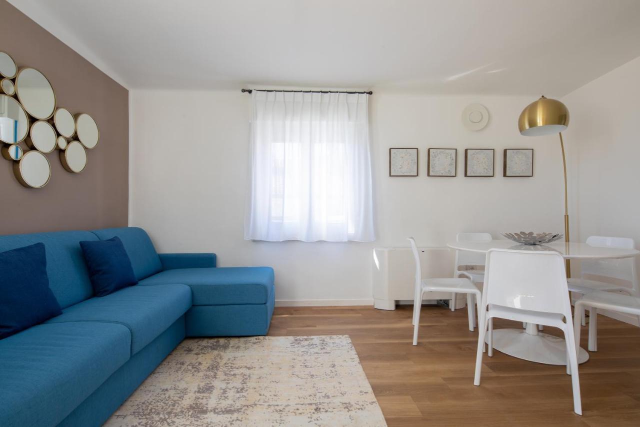 Vis A Vis Apartments トリエステ エクステリア 写真